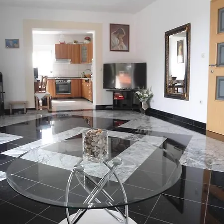 Apartments Slavica Trogir Apartment