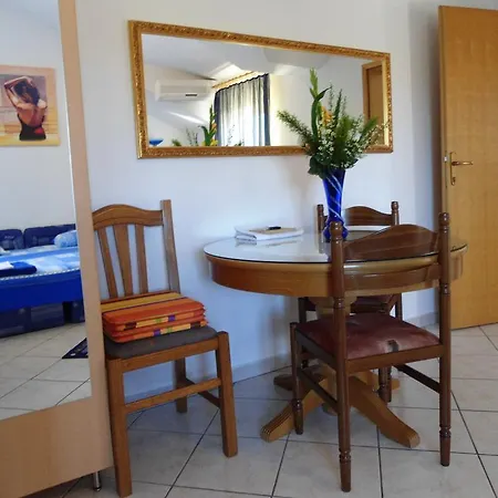 Apartments Slavica Trogir Apartment
