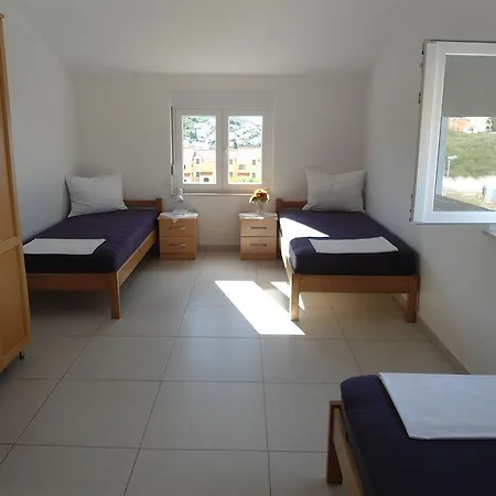 Apartments Slavica Trogir *