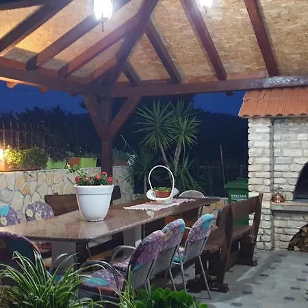 Slavica Apartmán *