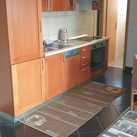 Slavica Apartmán *